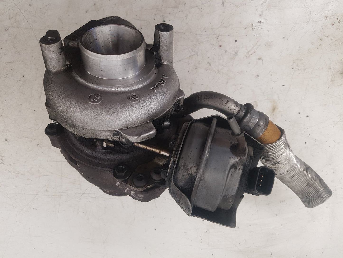 2012 - 2016 Volvo V40  Hatchback TURBO AND ACTUATOR 968612068006