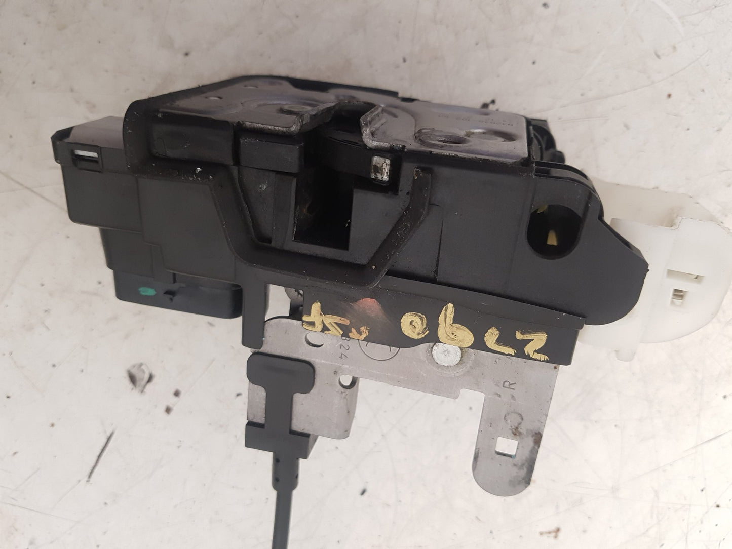 2013 - 2016 Volvo V40 III 525 Hatchback CENTRAL LOCKING MOTOR (FRONT DRIVER SIDE) 31301426