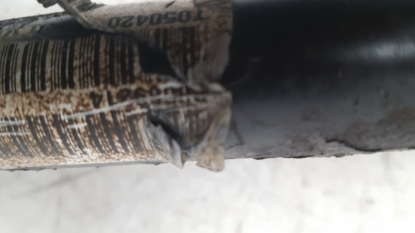 2005 Volvo V70  Estate DRIVESHAFT - DRIVER FRONT (MANUAL) 9181256