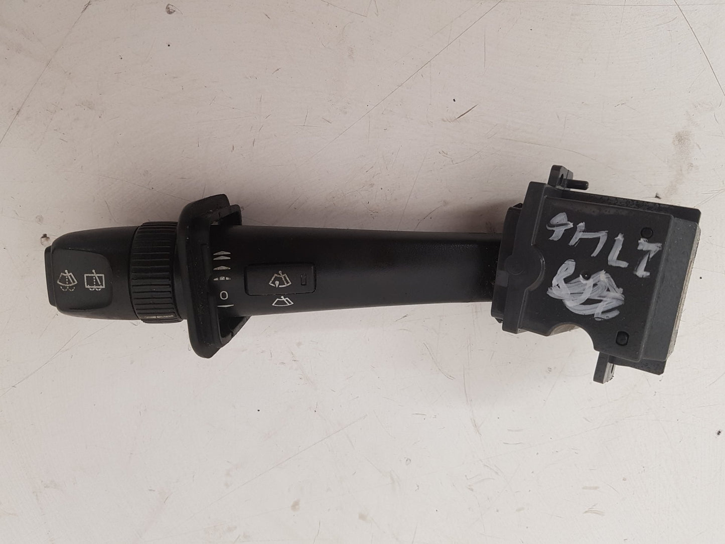 2000 - 2007 Volvo V70  Estate Wiper Switch 30768101