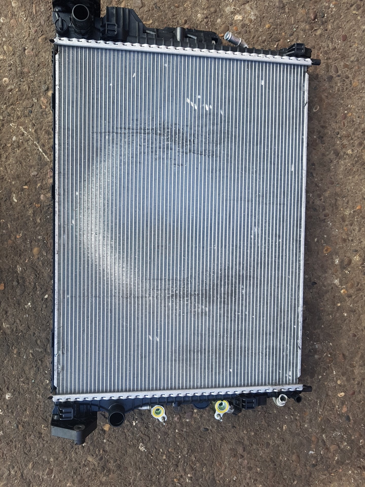 2017 - 2025 Volvo V90 235, 236 Estate RADIATOR (AUTOMATIC)  (A/C CAR) 32339866
