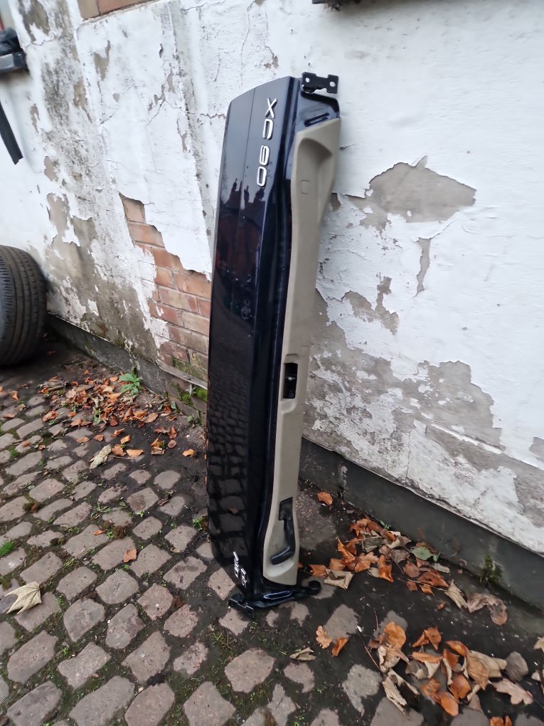 2002 - 2006 Volvo XC90  Estate TAILGATE (LOWER) BLUE 467
