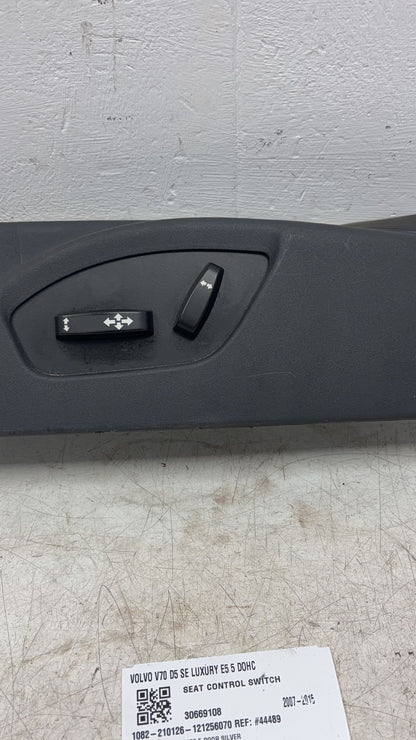 2008 - 2011 Volvo V70  Estate Seat Switch 30669108