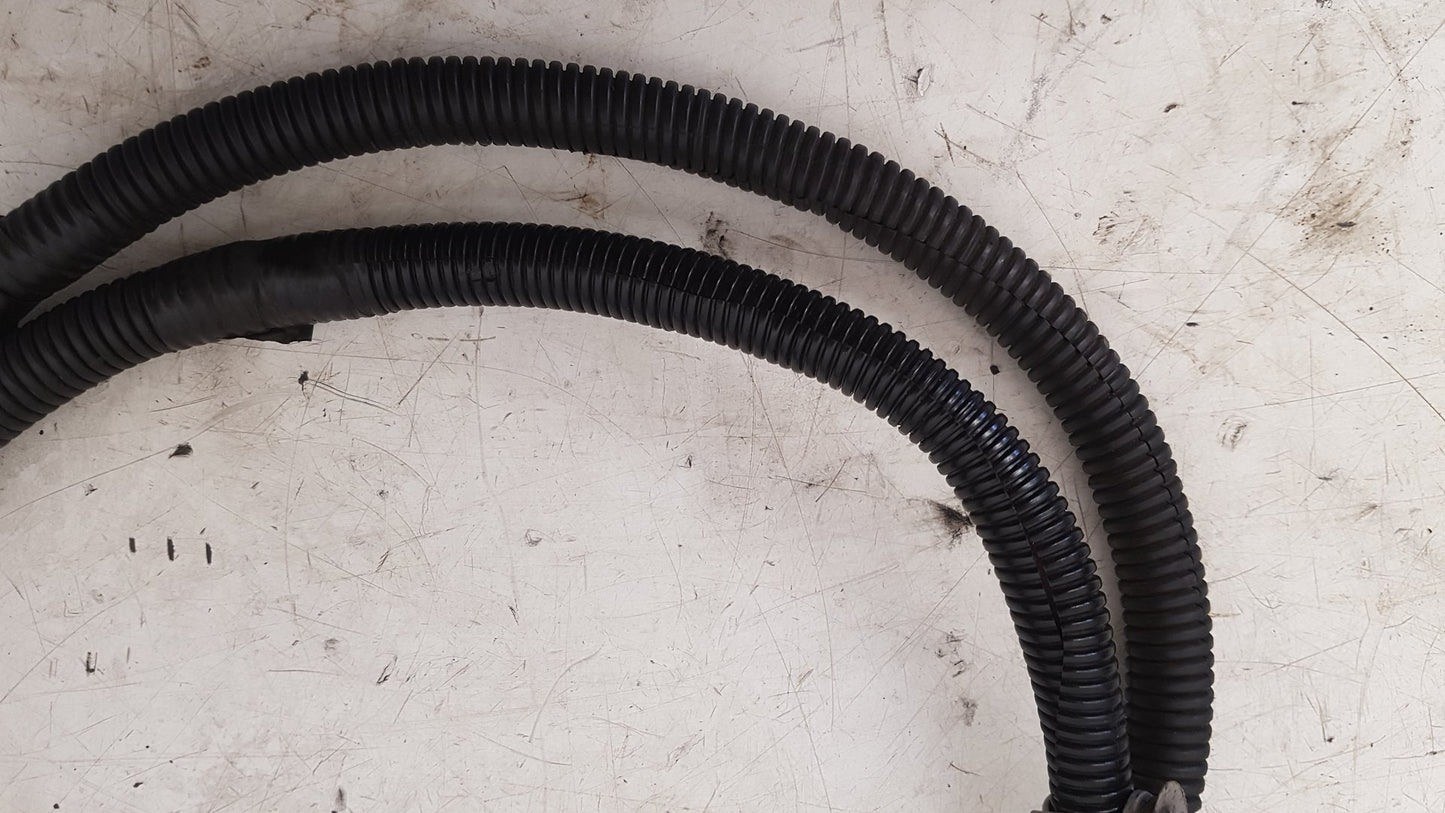 2013 - 2016 Volvo V40 III 525 Hatchback Battery Cable 31314441