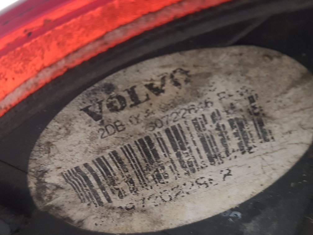 2004 - 2007 Volvo XC70  Estate REAR/TAIL LIGHT UPPER (DRIVER SIDE) 30655375