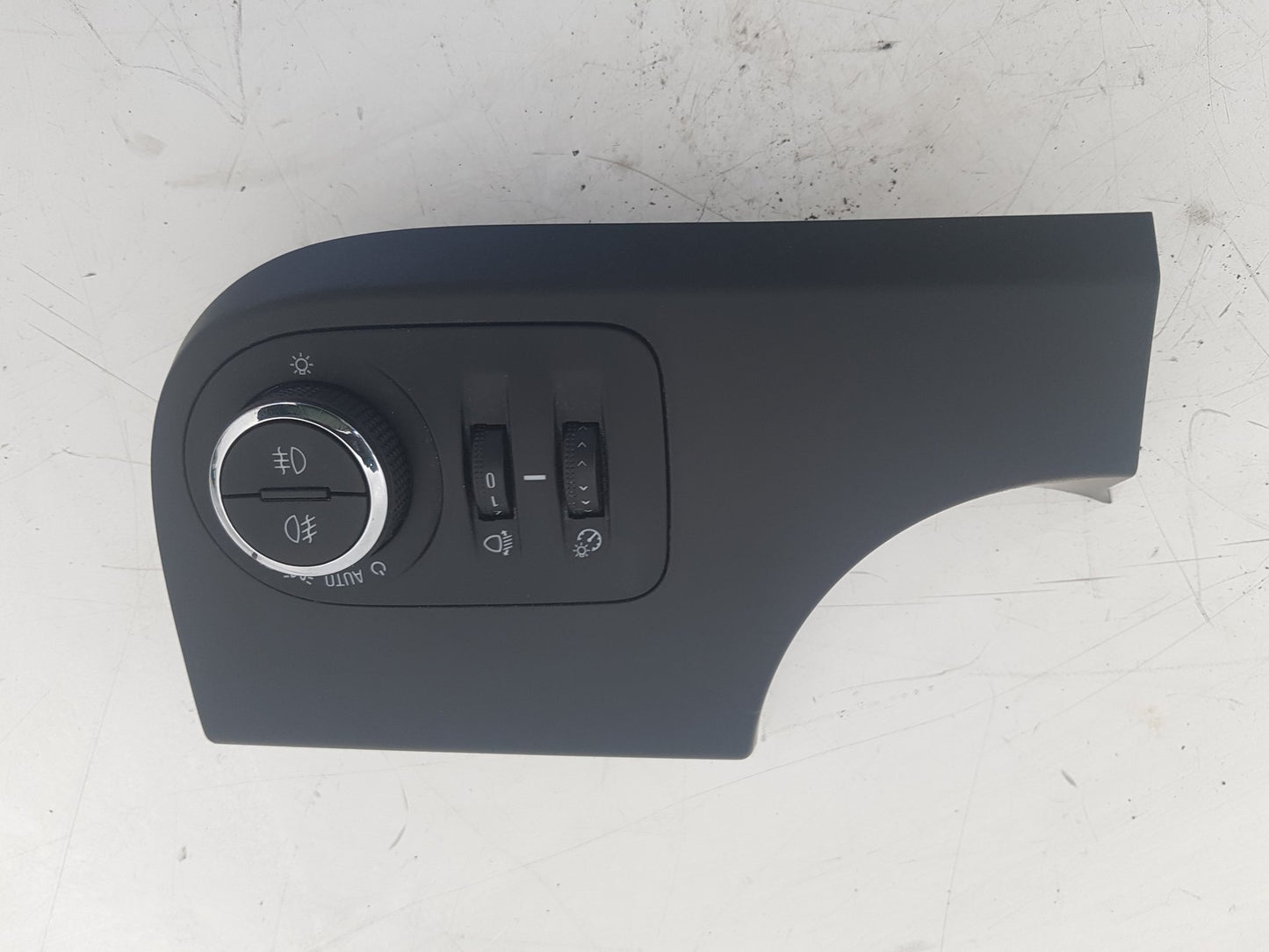 2010 - 2012 Saab 9-5  Saloon Headlight Switch 13286915