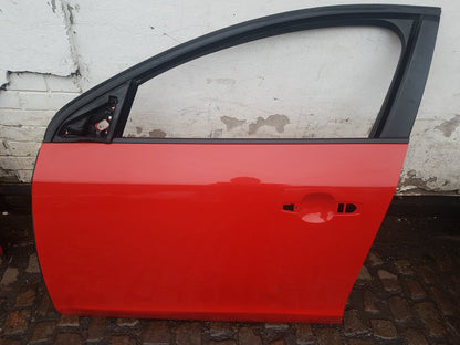 2011 - 2014 Volvo V60 I 155 Estate DOOR - BARE (FRONT PASSENGER SIDE)