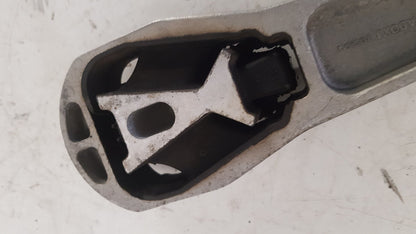 2015 - 2019 Volvo V40 Cross Country  Hatchback Engine Mount 31359642