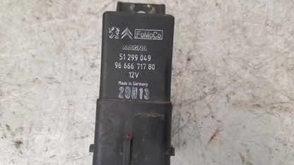 2012 - 2016 Volvo V40  Hatchback Glow Plug Relay 51299049