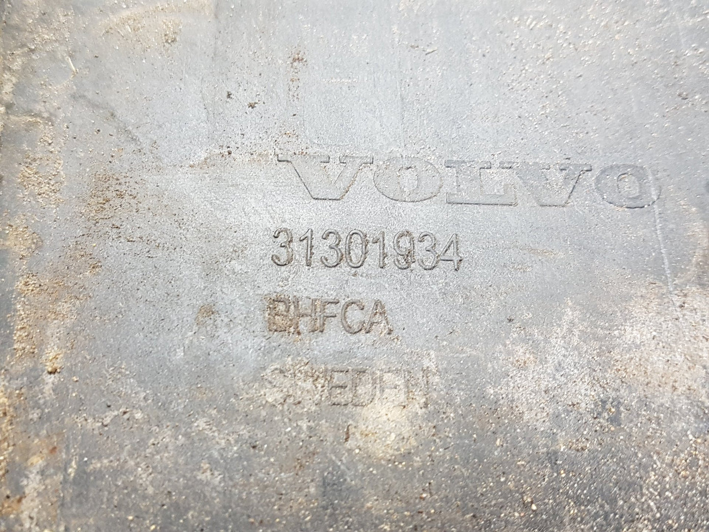 2012 - 2020 Volvo V40  Hatchback Battery Tray 31301934