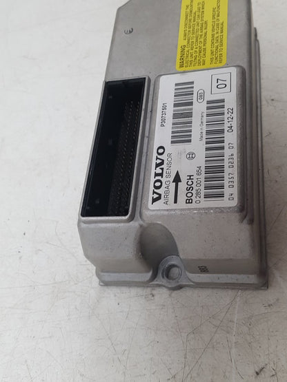 2002 - 2006 Volvo XC90  Estate Airbag Module 30737501