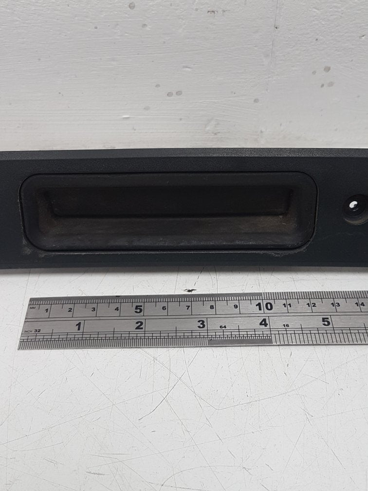2010 - 2015 Volvo S60   TAILGATE/ BOOT HANDLE WITH LIGHTS 31253640