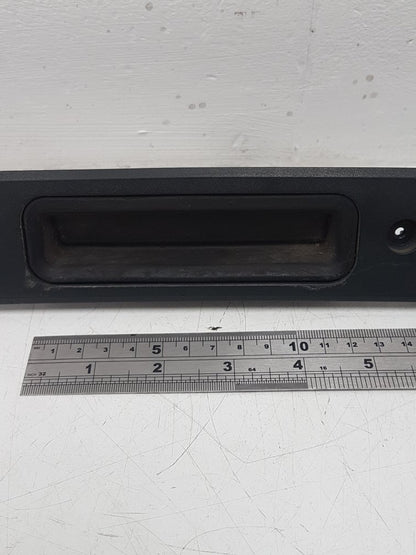 2010 - 2015 Volvo S60   TAILGATE/ BOOT HANDLE WITH LIGHTS 31253640