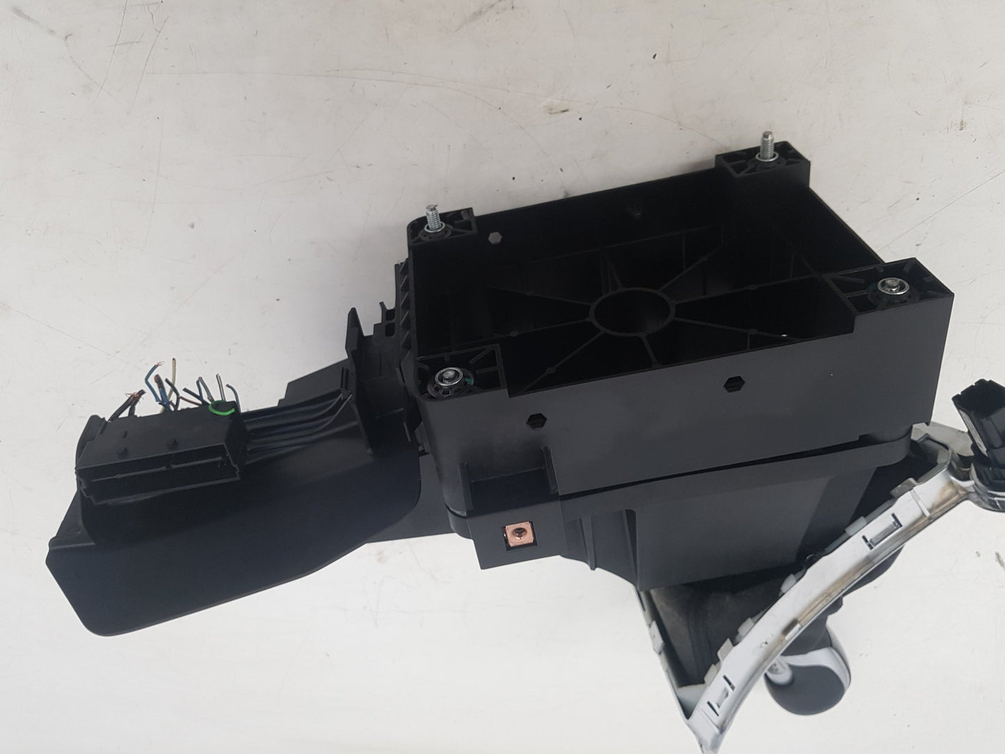 2010 - 2012 Saab 9-5  Saloon GEAR STICK 55563829