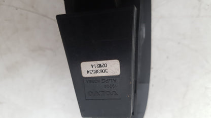 2000 - 2004 Volvo V40  Estate Right Front Window Switch 30638534