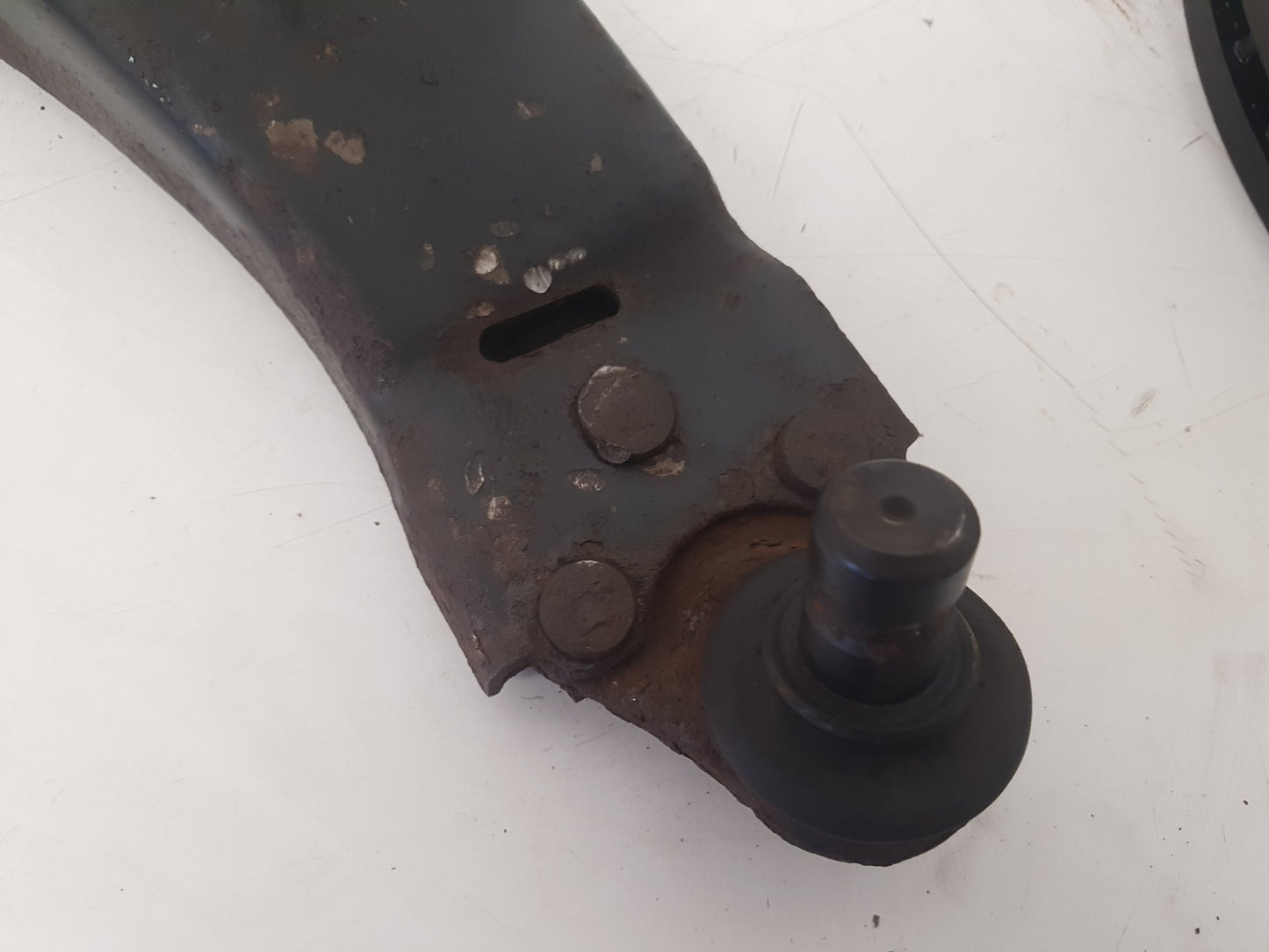 2010 - 2012 Saab 9-5  Saloon Left Front Lower Control Arm