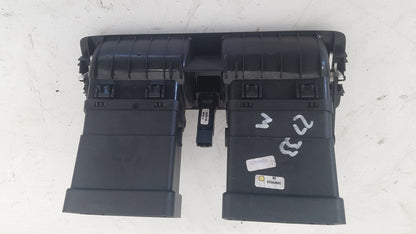 2007 - 2010 Volvo V50 545 Estate Dash Air Vent Centre 39879332