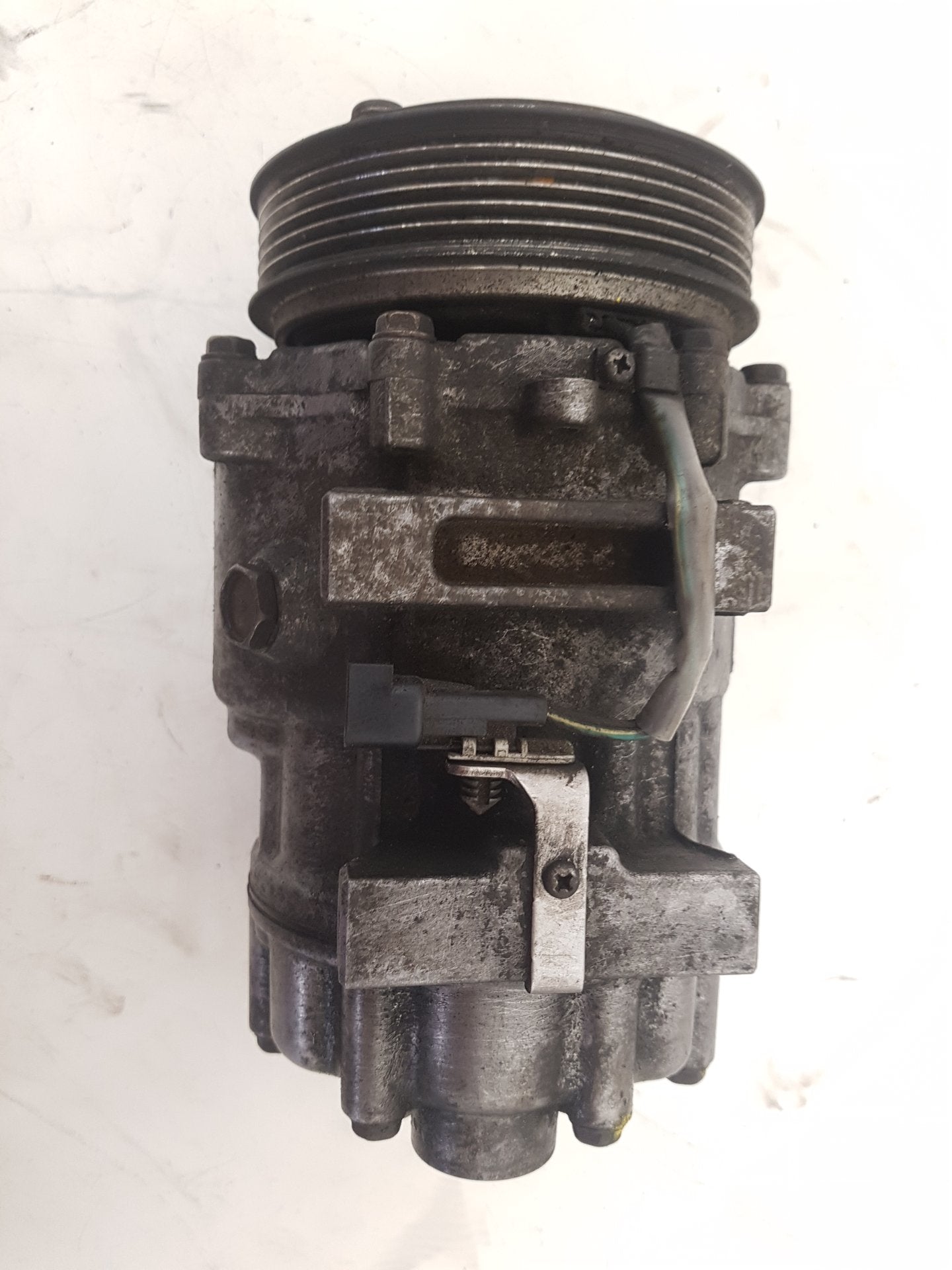 2004 - 2010 Volvo V50   Estate A/C Compressor 31291882