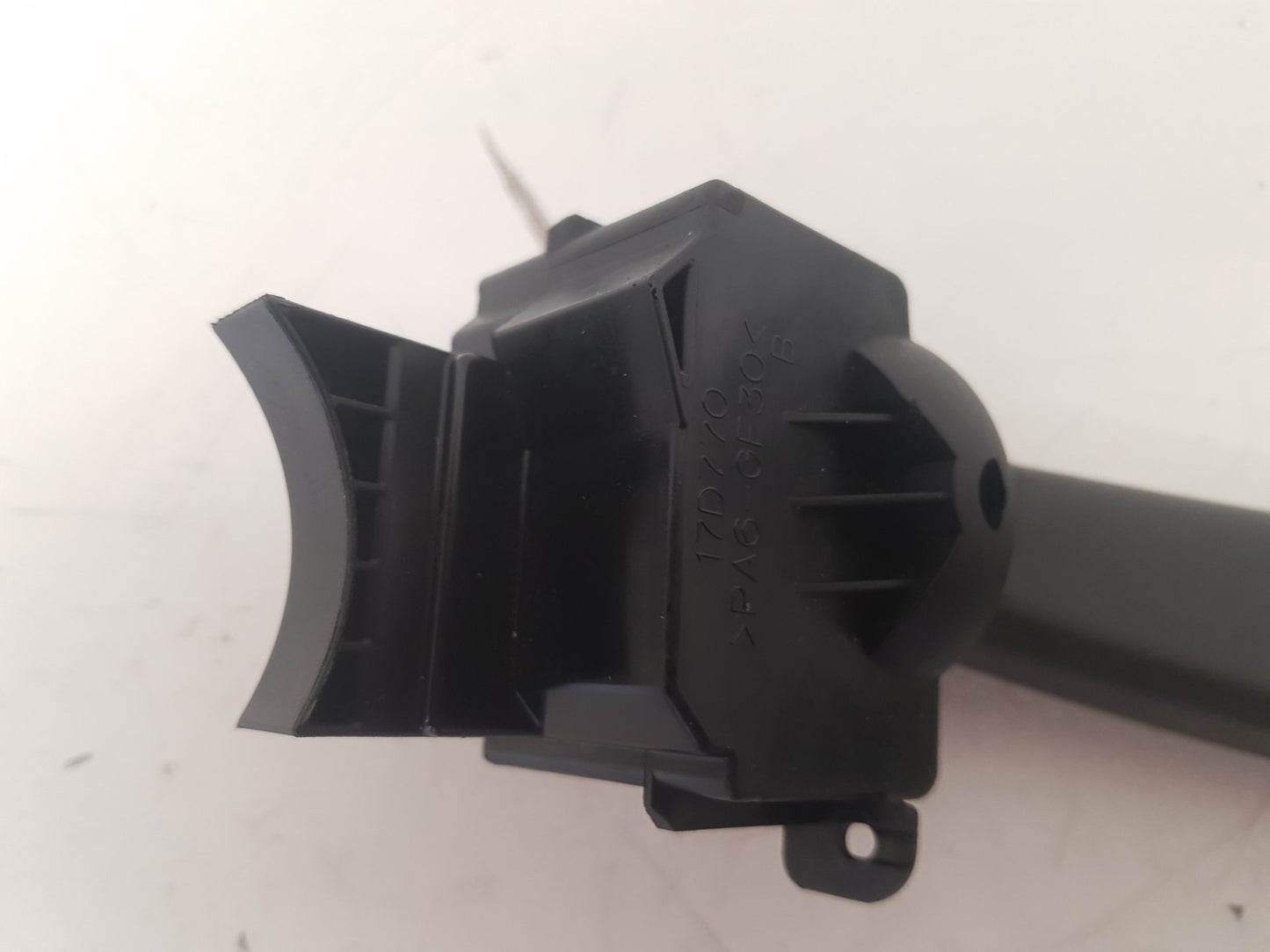 2007 - 2013 Volvo C70  Convertible Wiper Switch 17D770