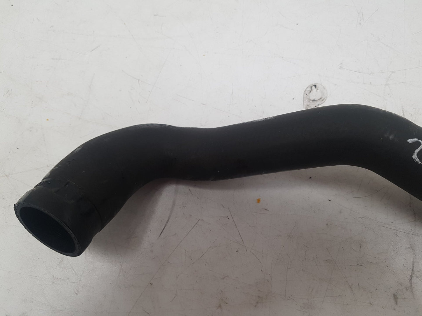 2004 - 2010 Volvo V50   Estate RADIATOR HOSE 3M5H8260CH