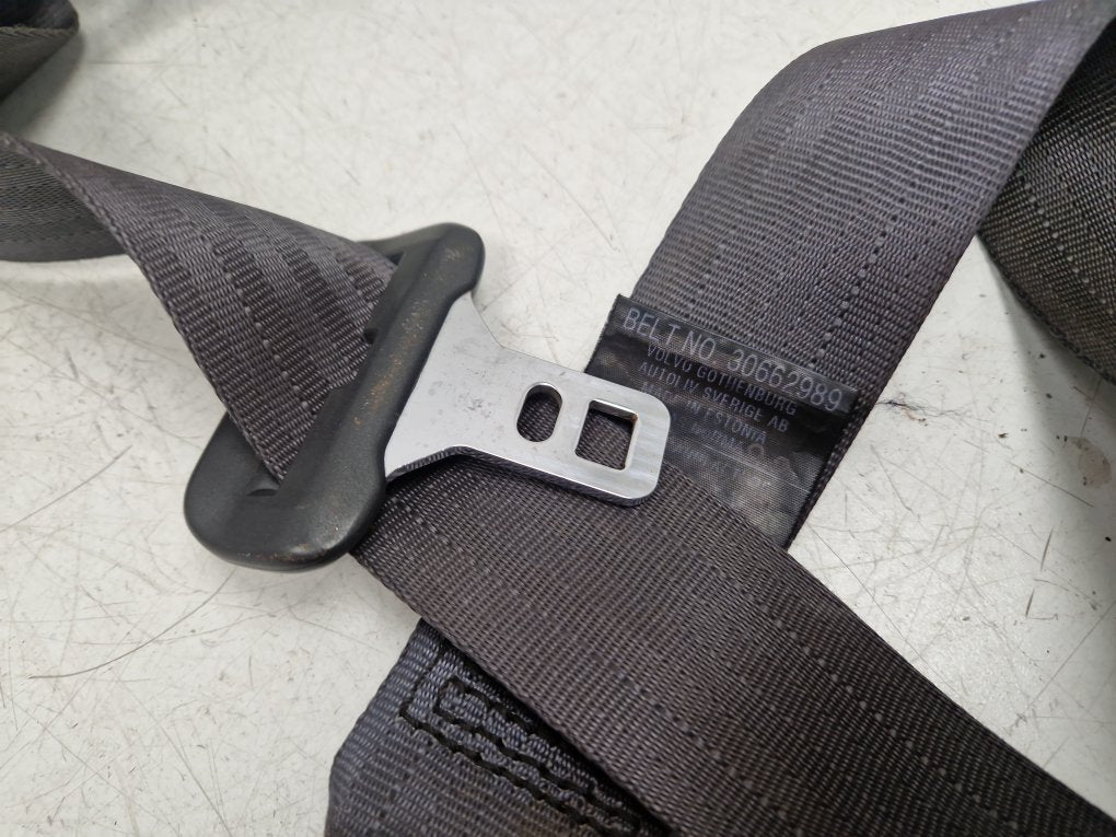 2003 - 2007 Volvo V70  Estate Left Front Seat Belt 30662989