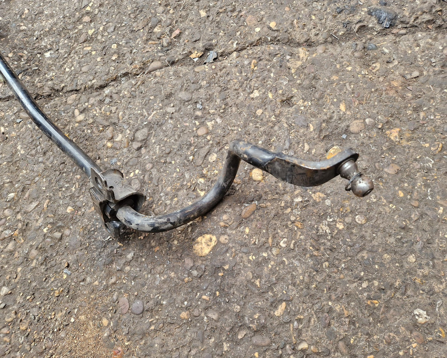 2014 - 2018 Volvo V60  Estate Front Sway Bar 31262886