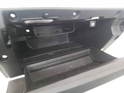 2012 - 2015 Volvo V40  Hatchback Glove Box 31393634
