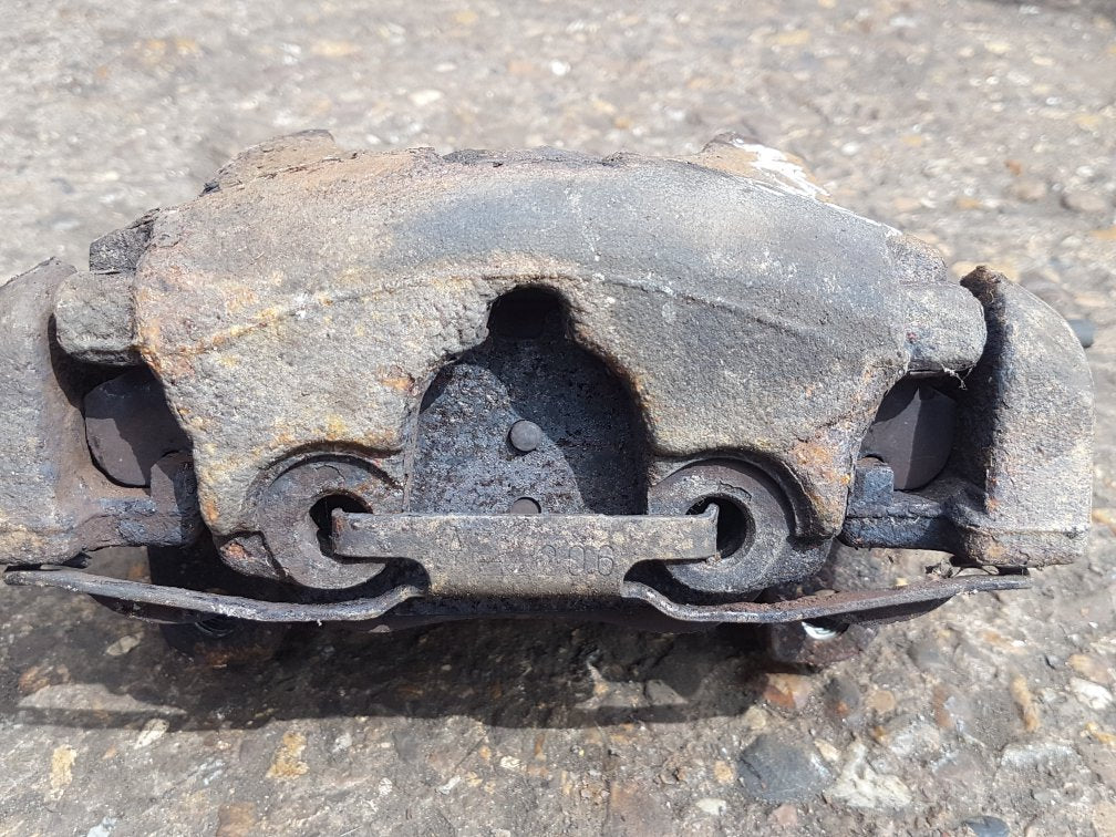 2010 - 2016 Volvo V60   Left Front Caliper 8603753