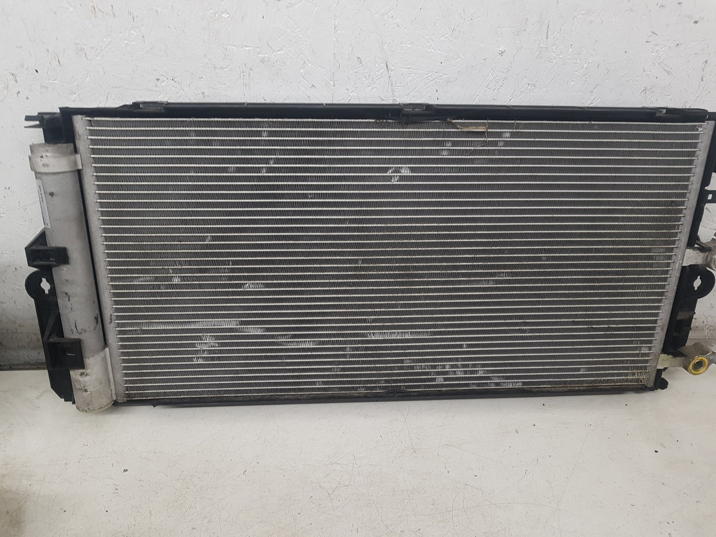 2017 - 2026 Volvo V60 II 225 Estate A/C Condenser 31368232