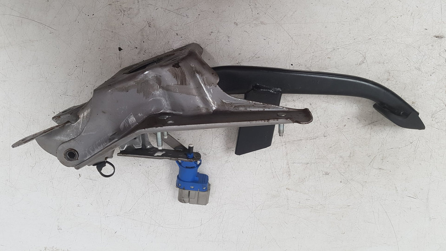 2008 - 2012 Volvo S40  Saloon Brake Pedal 31341262