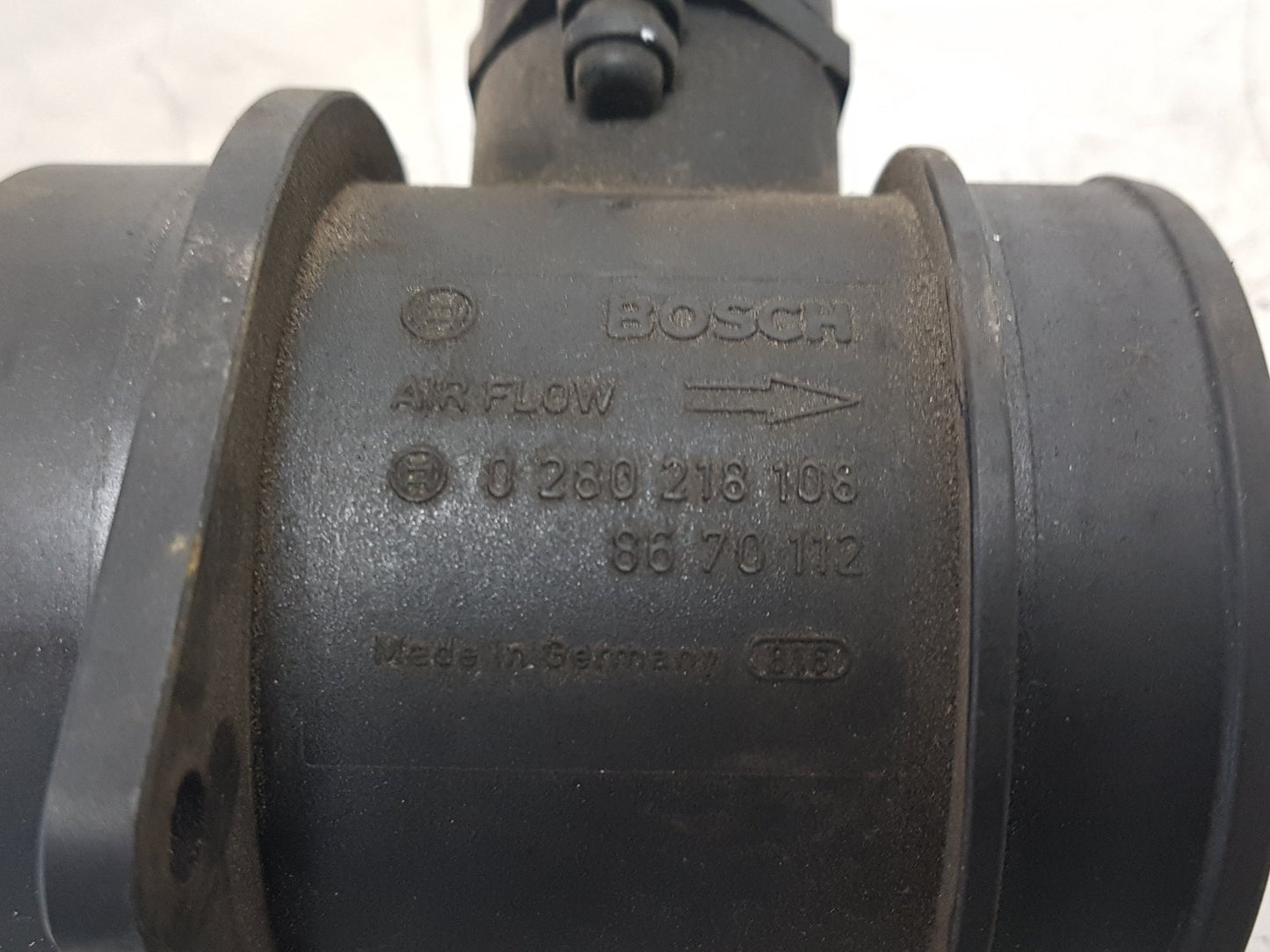 1999 - 2001 Volvo V70   Air Flow Meter 0280218108
