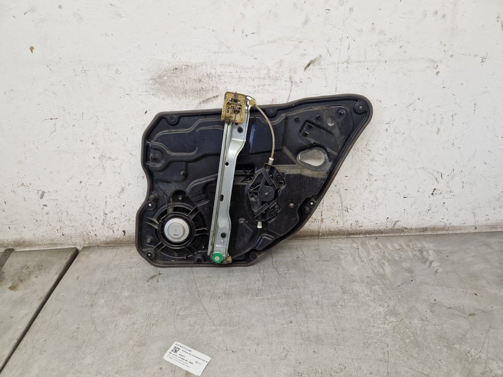 2010 - 2014 Volvo V60  Estate WINDOW REG (PASSENGER SIDE REAR) 30784312