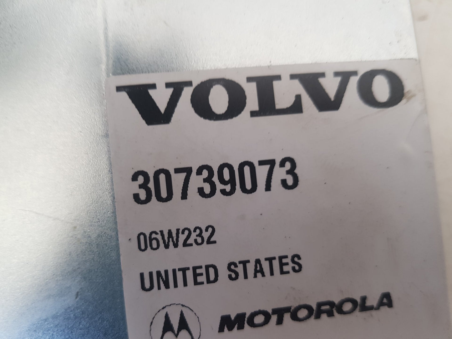 2000 - 2007 Volvo XC70  Estate ACTIVE 4C SUSPENSION CONTROL MODULE 30739073