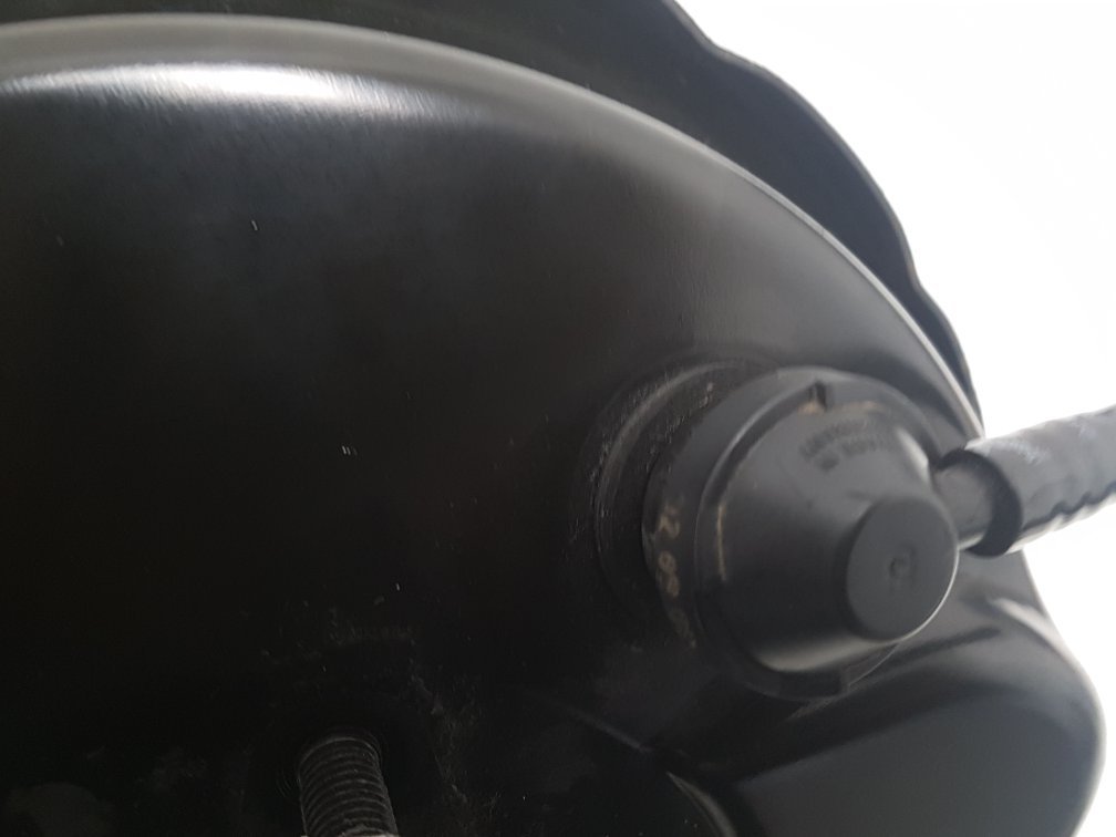 2007 - 2015 Volvo V70  Estate Brake Booster 31274069