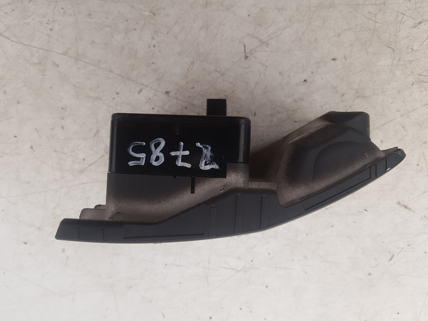 2011 - 2014 Volvo XC90  Estate Headlight Switch 31334998