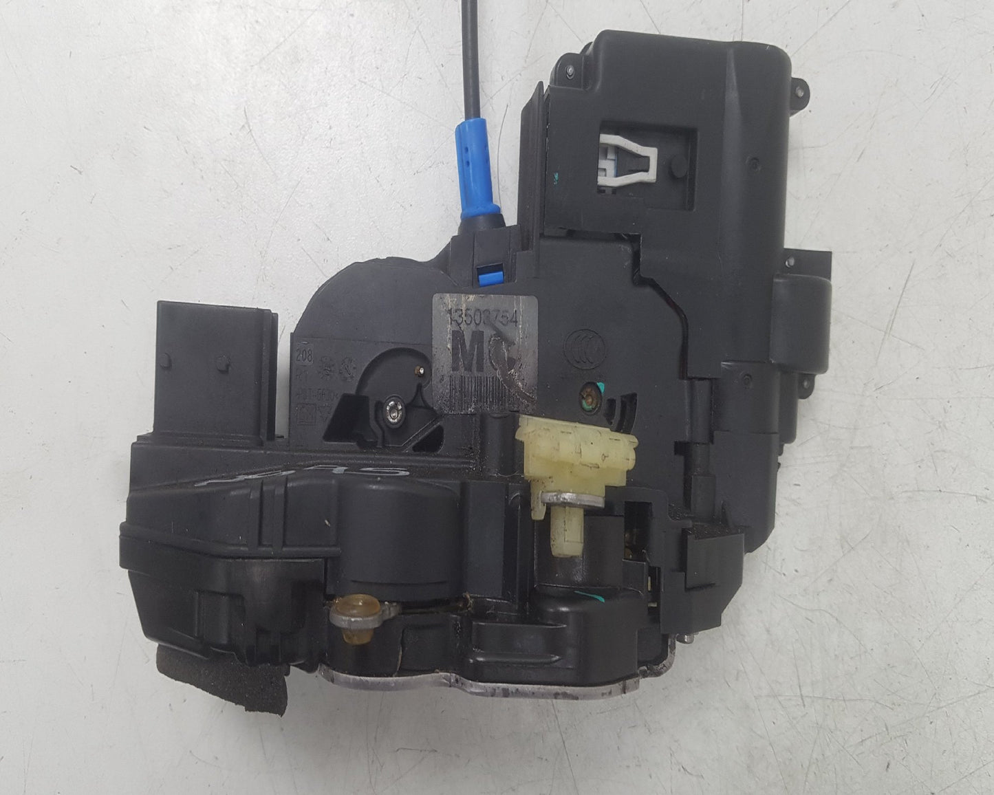 2010 - 2012 Saab 9-5  Saloon DOOR CATCH (O/S/F) 13503754
