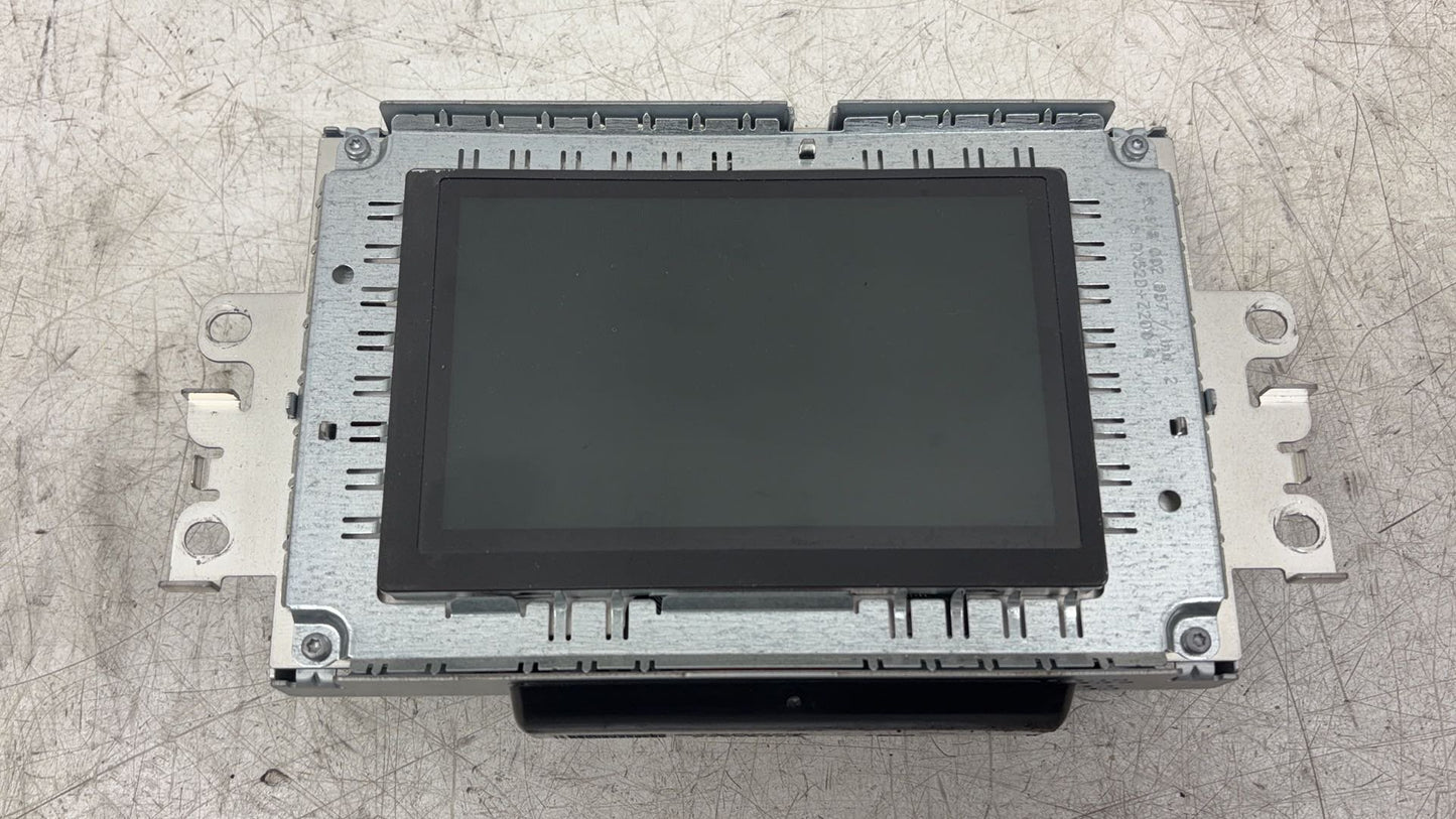 2013 - 2016 Volvo V40 III 525 Hatchback Dash Display Unit 08632664