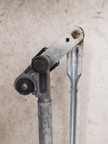 2017 - 2025 Volvo V90 235, 236 Estate WIPER LINKAGE AND MOTOR 32342120