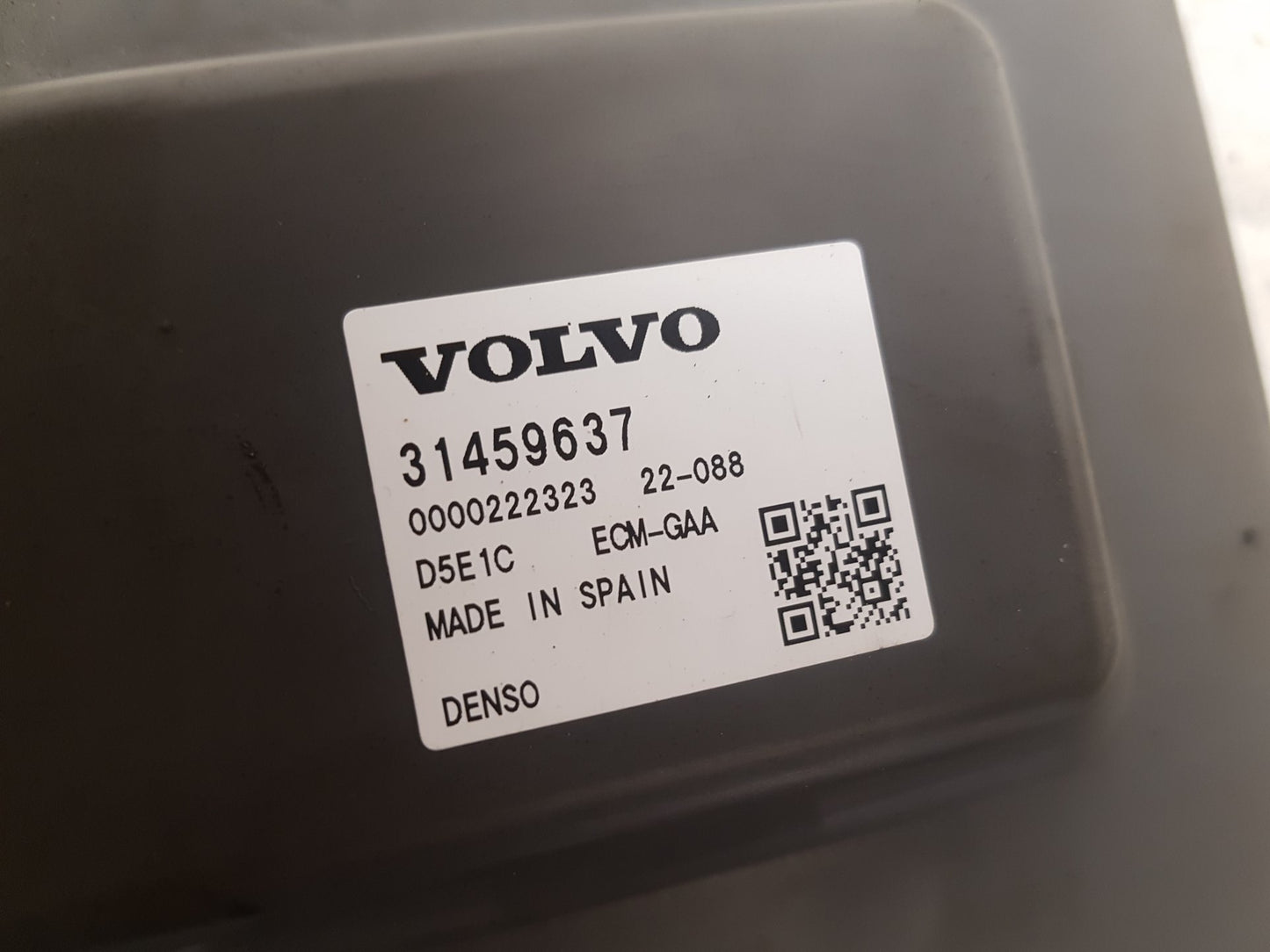 2017 - 2025 Volvo V90 235, 236 Estate Engine ECU 31459637