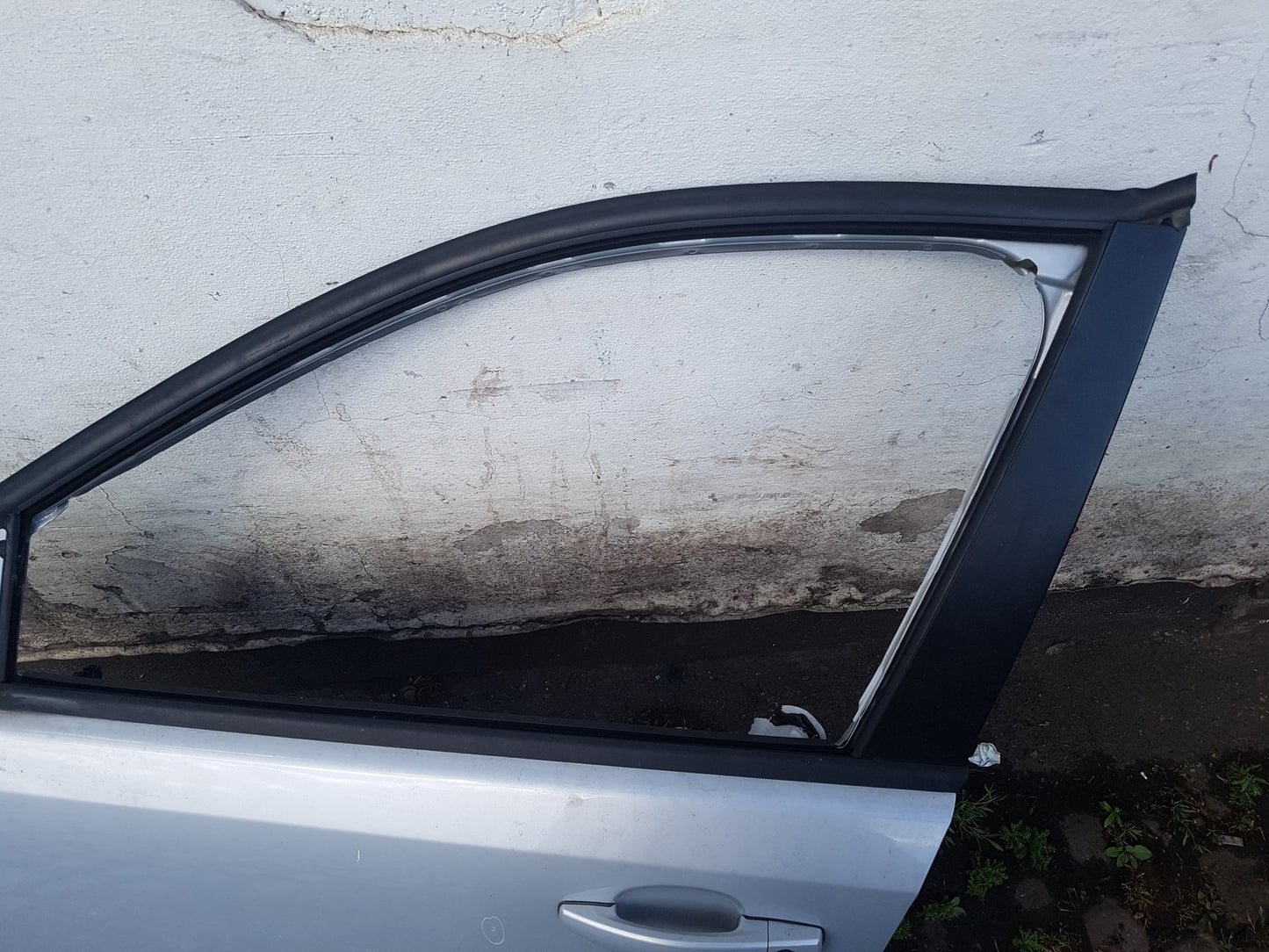 2007 - 2015 Saab 9-3  Estate DOOR - BARE (FRONT PASSENGER SIDE)