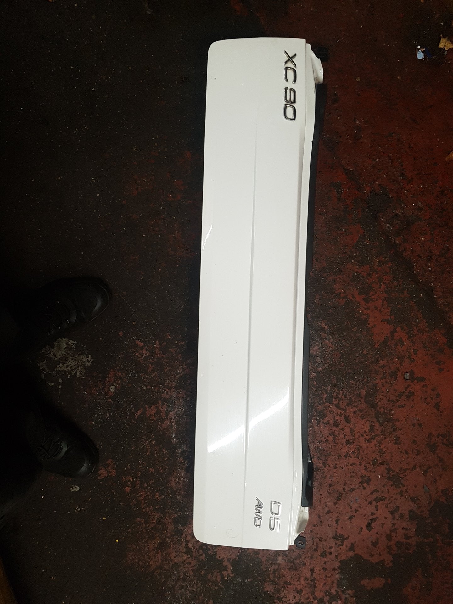 2003 - 2014 Volvo XC90 I 275 Estate TAILGATE (LOWER)