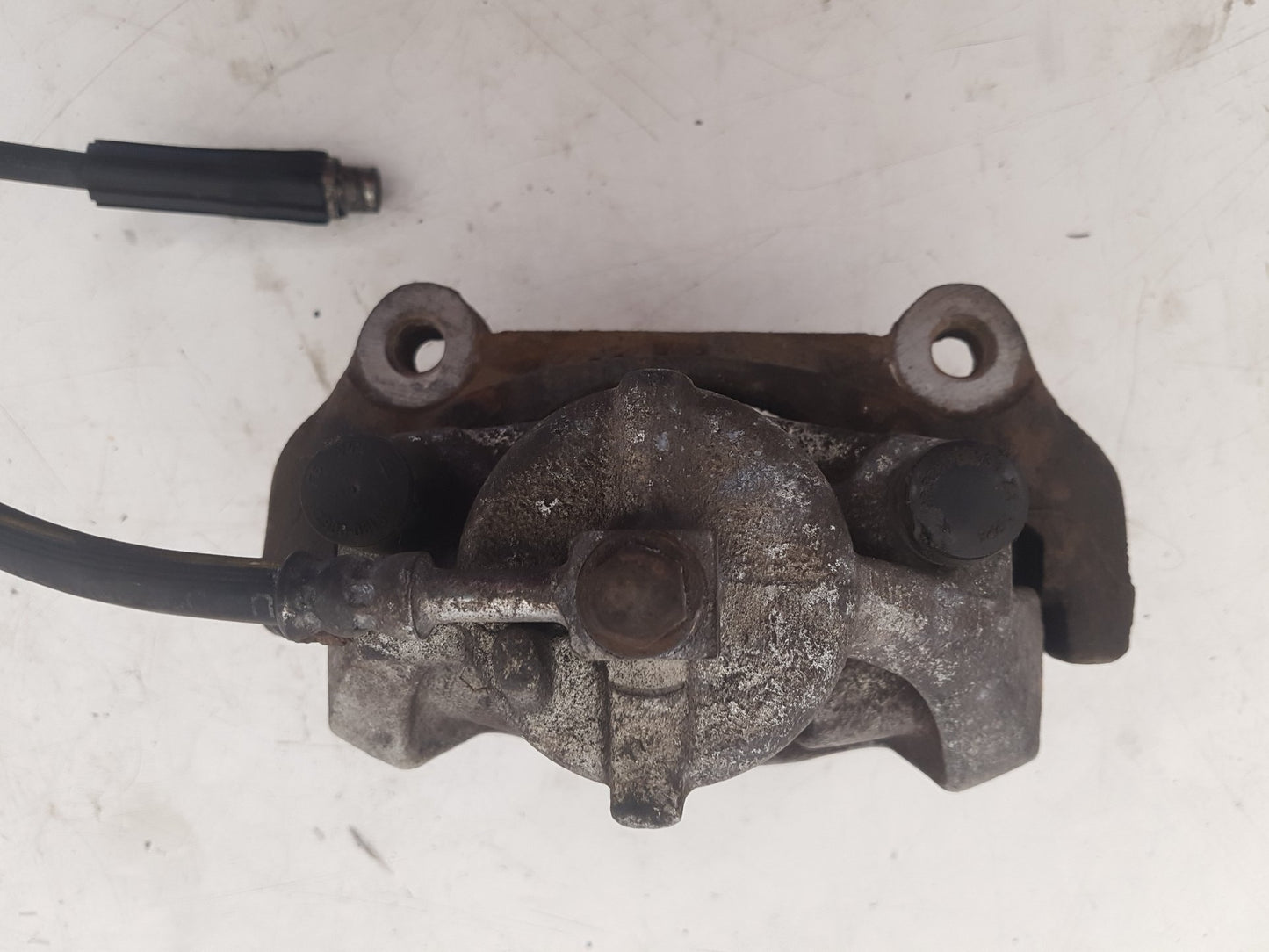 2010 - 2014 Volvo XC60  Estate Right Front Caliper