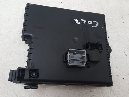 2002 - 2006 Volvo XC90  Estate FUSE BOX (BODY ECU)(REAR ELECTRONIC MODULE) 30728273