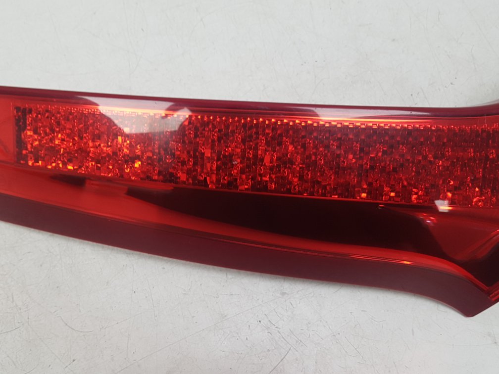 2007 - 2013 Volvo V70  Estate Right Taillight 31395068