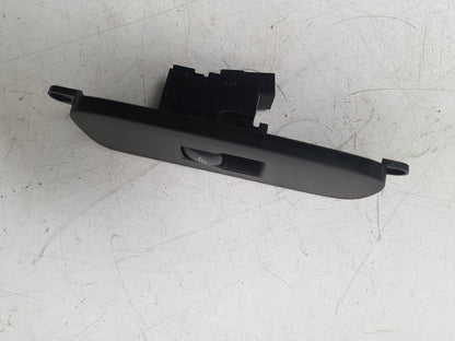 2010 - 2017 Volvo XC60  Estate Left Front Window Switch 31394850