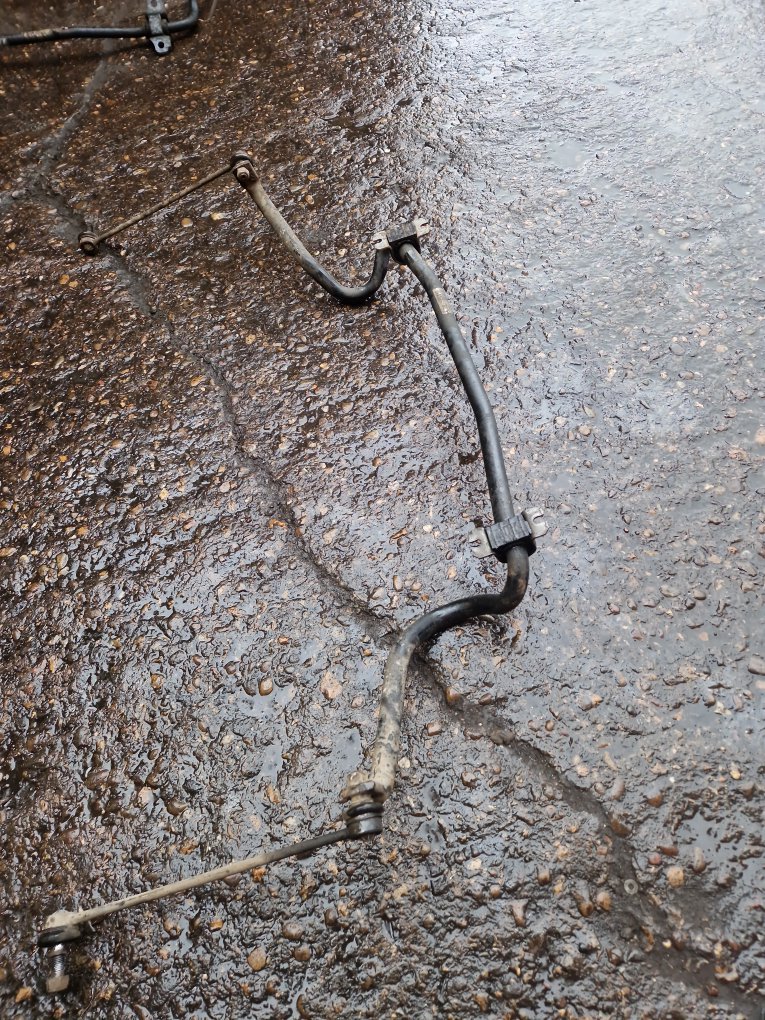 1997 - 2000 Volvo V70  Estate Front Sway Bar