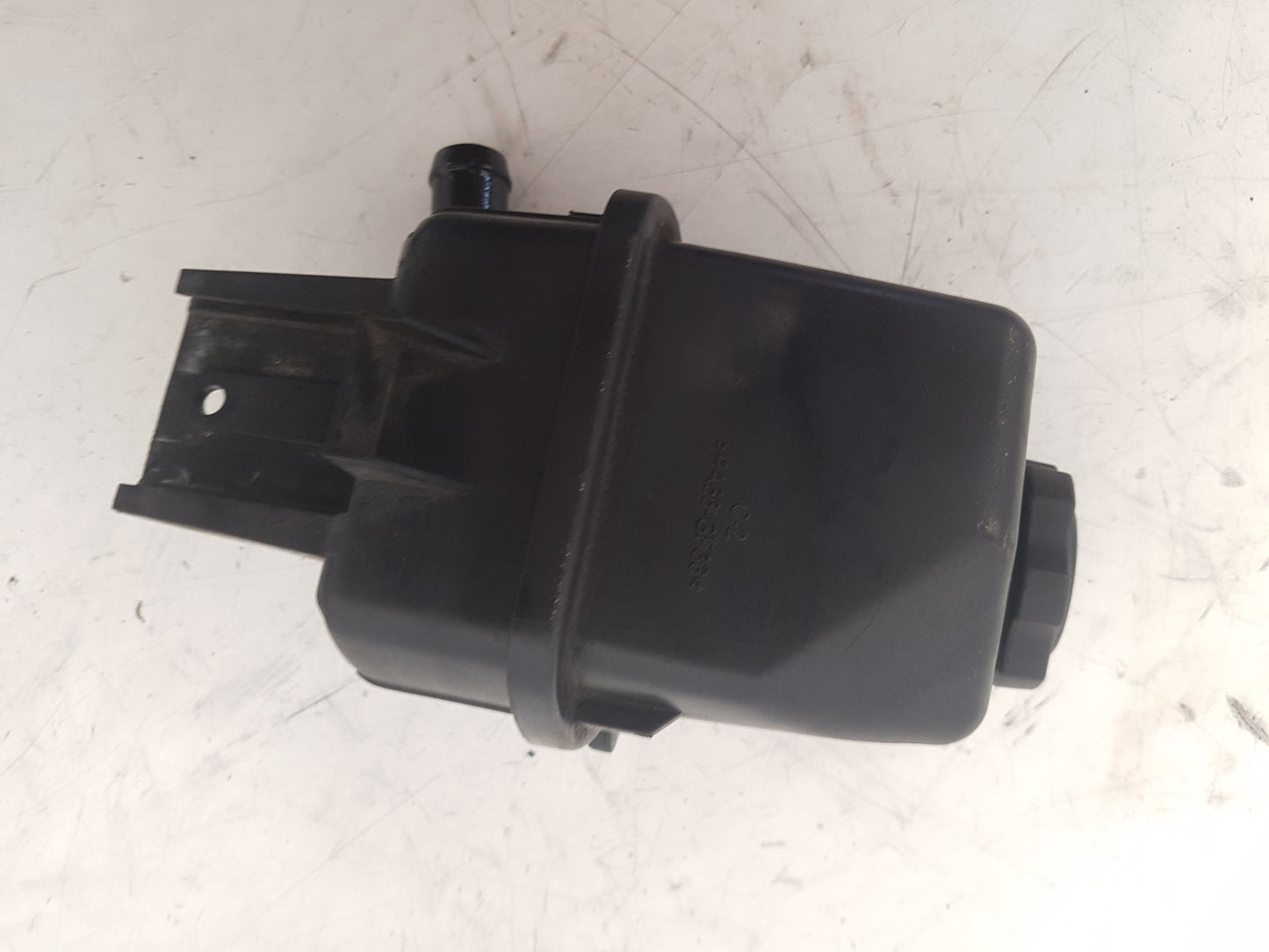2010 - 2012 Saab 9-5  Saloon POWER STEERING RESEVOIR 22755964