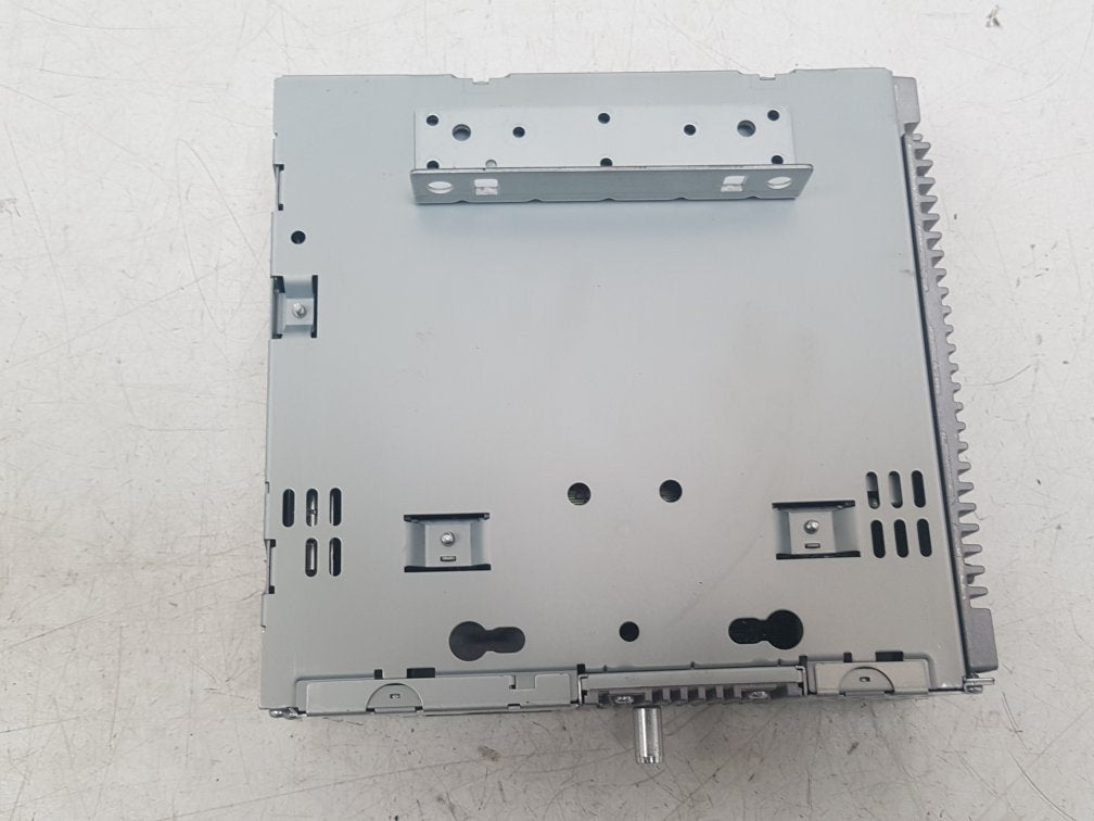 2005 - 2012 Volvo S40  Saloon RADIO AND CD PLAYER 31260527