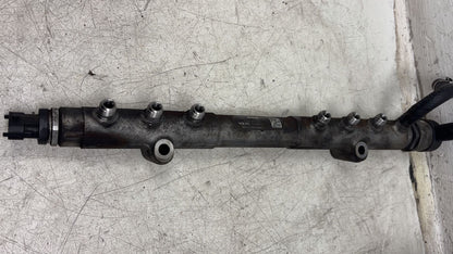 2003 - 2014 Volvo XC90 I 275 Estate Injection Rail 31259011