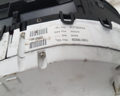 2009 - 2011 Volvo XC60  Estate Instrument Cluster 31270905